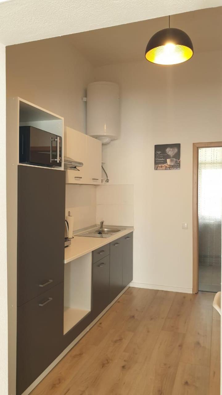 Apolo 3 Appartement Chemnitz Buitenkant foto